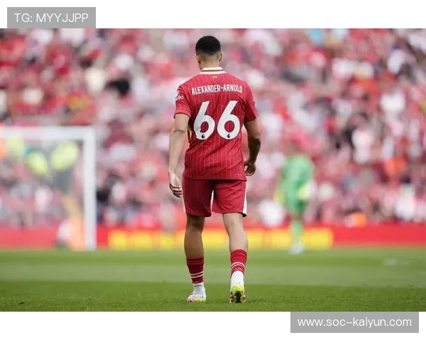 阿诺德左腿股四头肌损伤，社交媒体坦言心碎